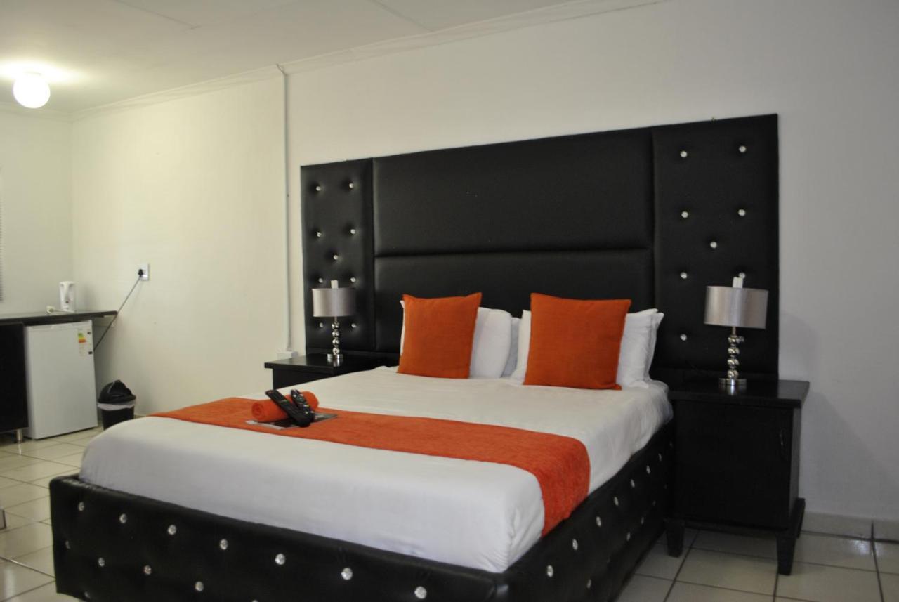 Lapologa Bed&Breakfast Tzaneen Esterno foto